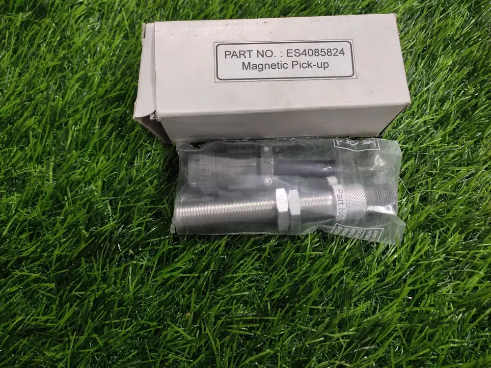 Cummins magnetic pickup 3815417, part number 3815417
