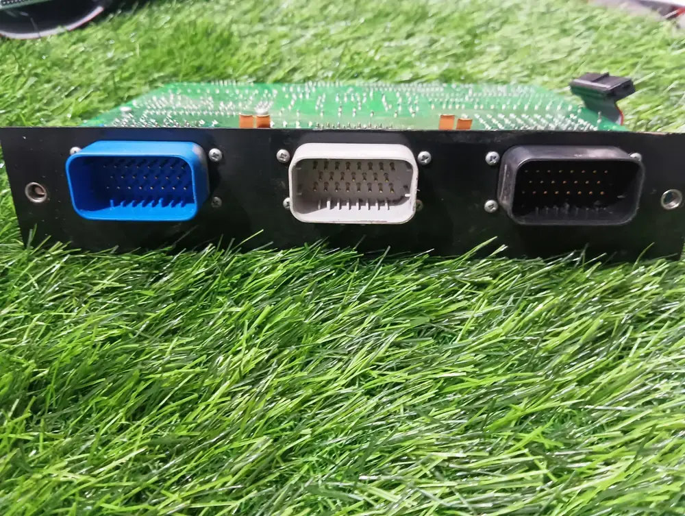 Cummins PCC 3100 customer interface card 300-4462-01, part number 300-4462-01