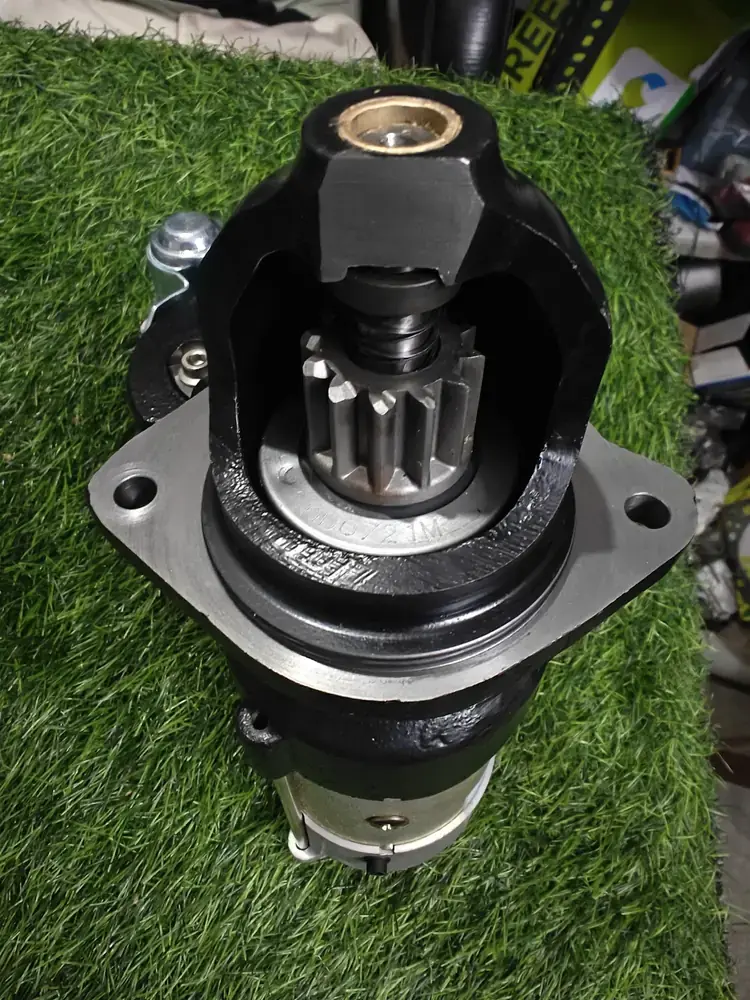 Cummins 6BT5.9 self starter