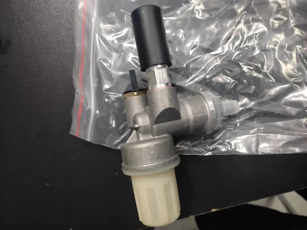 Cummins 6CT Motorpal feed pump AX1015287, part number AX1015287