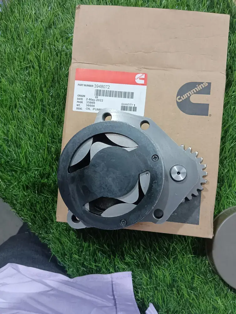 Cummins 6CT oil pump 4941464, part number 4941464
