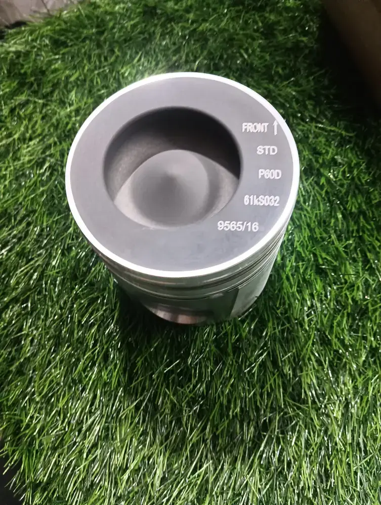 Cummins 6CT / 6CT8.3 piston 3919565, part number 3919565