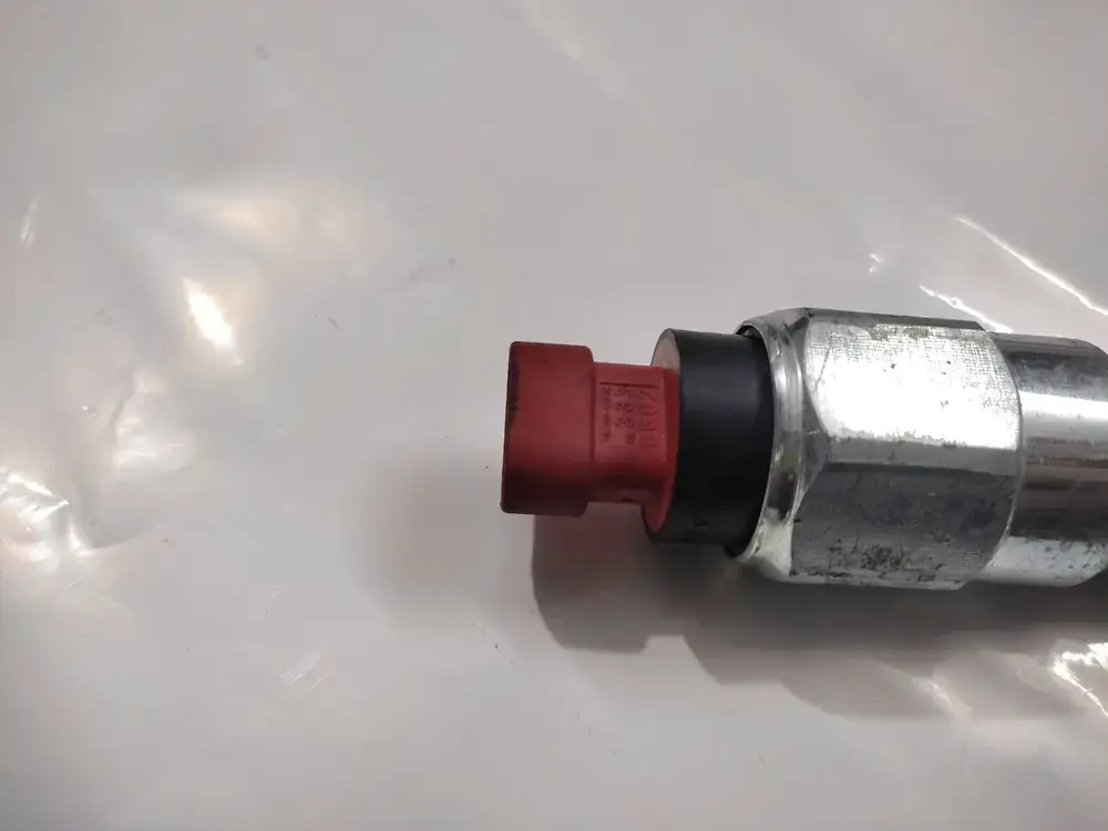 Cummins PT pump actuator 3033600 / 3033601, part number 3033600