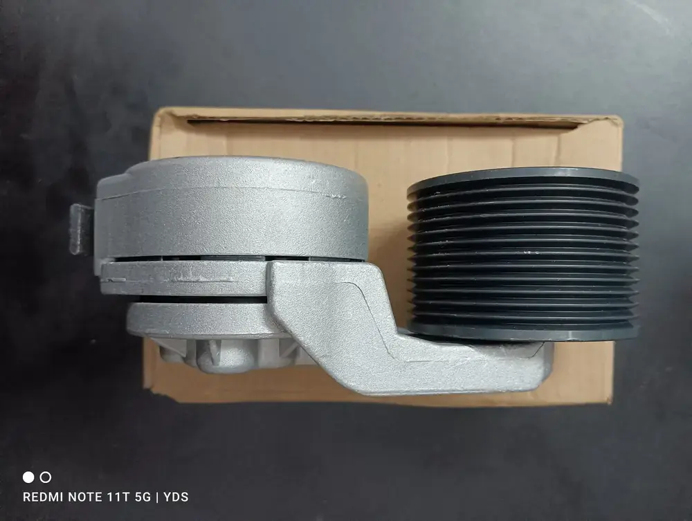 Cummins belt tensioner 3095684, part number 3095684