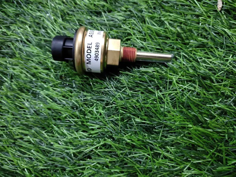 Cummins coolant level sensor 4903489, part number 4903489