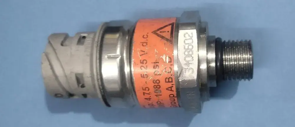 Cummins oil pressure switch 3408587, part number 3408587