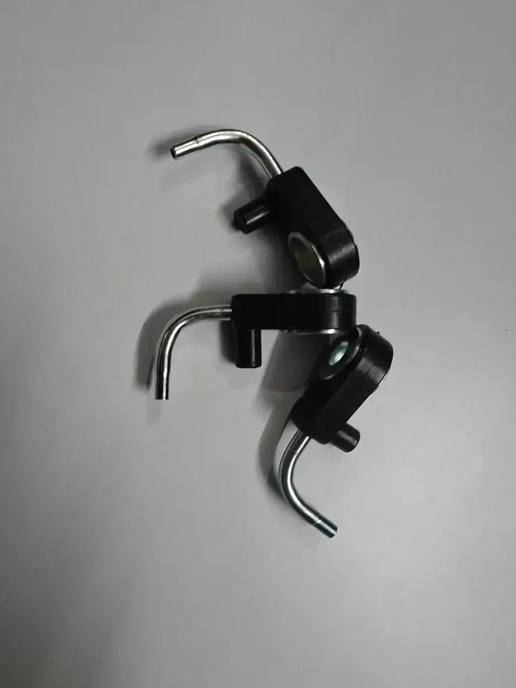 Cummins piston cooling nozzle 4987915, part number 4987915