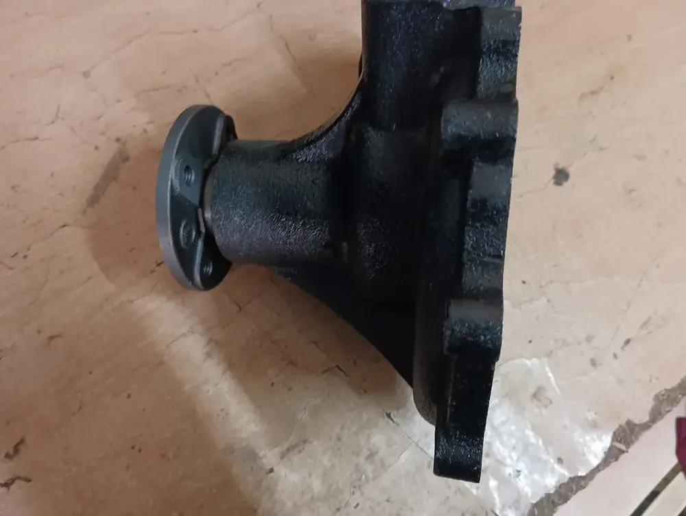 Kobelco SK210 water pump 16100-E0373, part number 16100-E0373