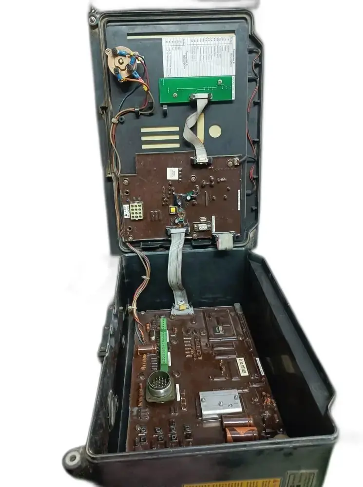 Cummins PowerCom controller 0319-6104, part number 0319-6104